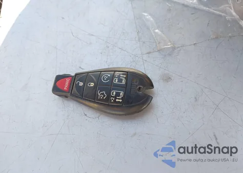 2016 Chrysler Town & Country Touring from USA, damaged, VIN 2C4RC1BGXGR231146